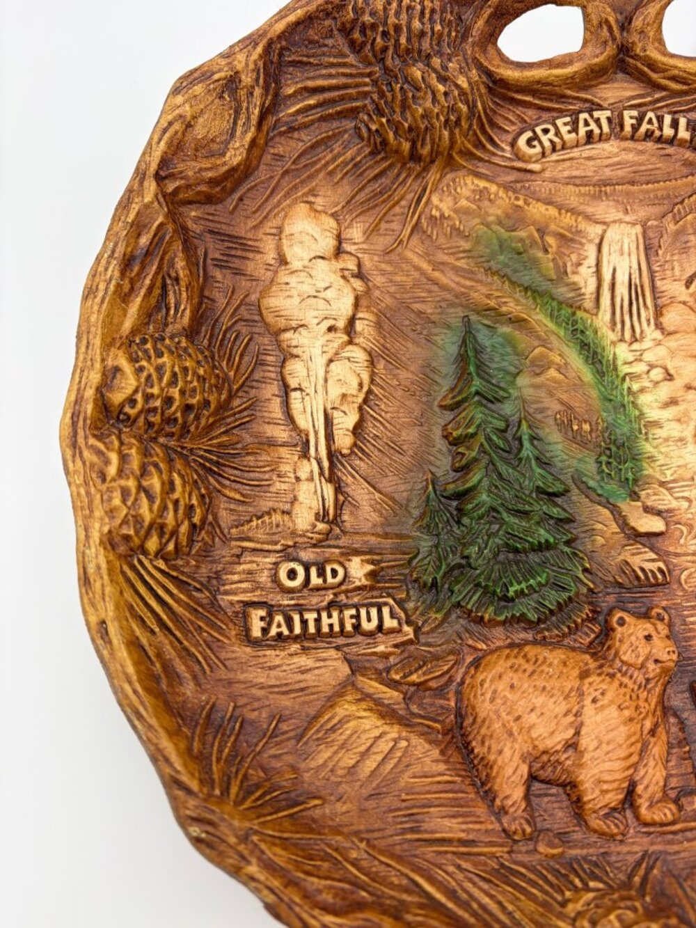 Vintage TACO Yellowstone Park Faux Wood Resin Wall Bowl Tray Old Faithful 11.5in - Picture 4 of 7